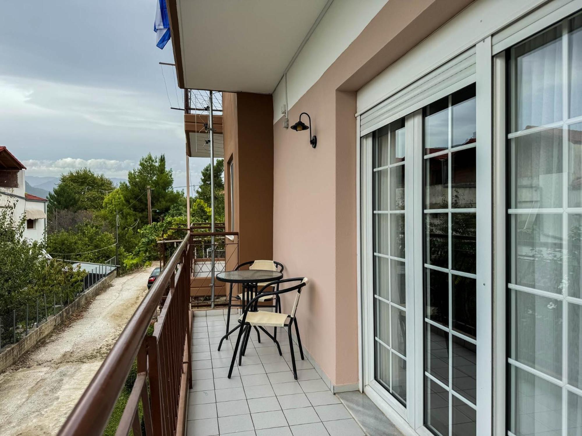 V&P House Meteora Apartment กาลัมปากา ภายนอก รูปภาพ